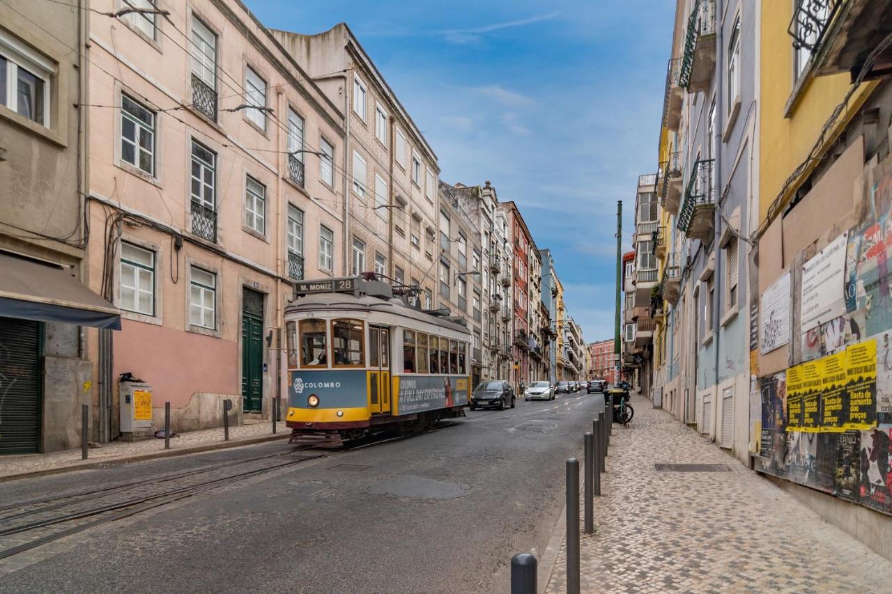 Charming Tram 28 Apartment By Lovelystay Lisboa Exterior foto
